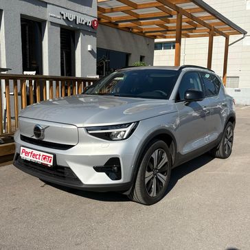 וולבו XC40