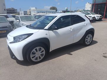 טויוטה אייגו