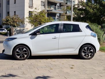 רנו ZOE