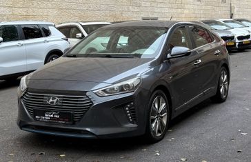 יונדאי איוניק