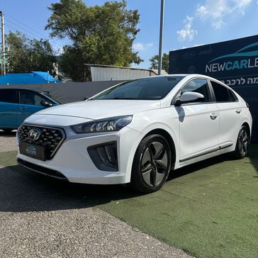 יונדאי איוניק