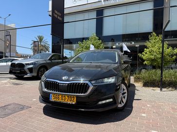 סקודה אוקטביה