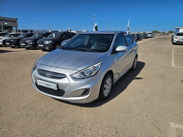 יונדאי I25