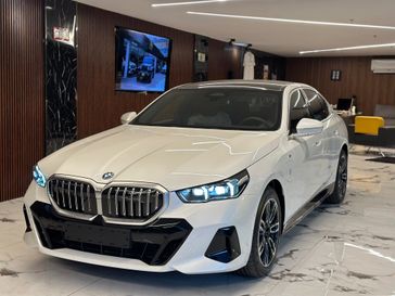 ב מ וו סדרה 5