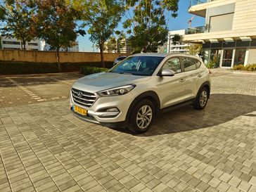 יונדאי טוסון