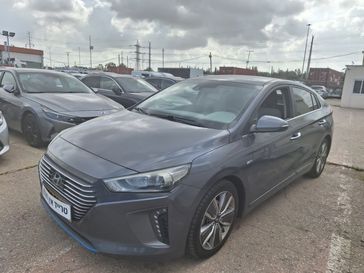 יונדאי איוניק