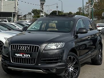 אאודי Q7