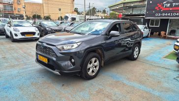 טויוטה RAV4
