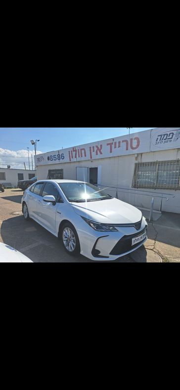 טויוטה קורולה