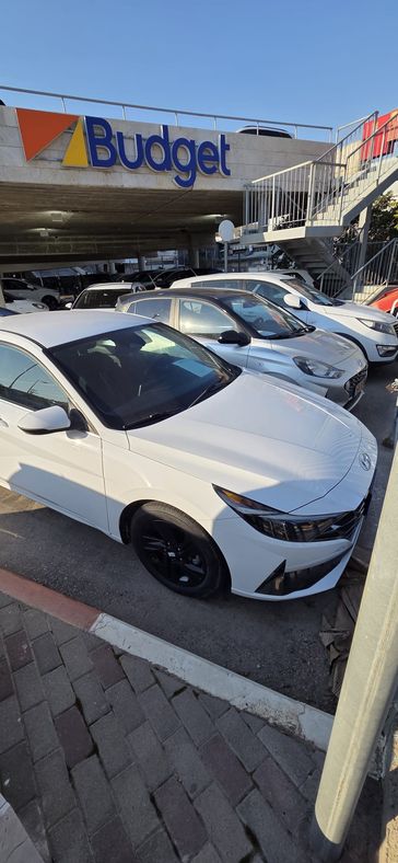 יונדאי אלנטרה