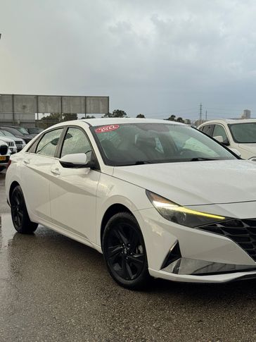 יונדאי אלנטרה