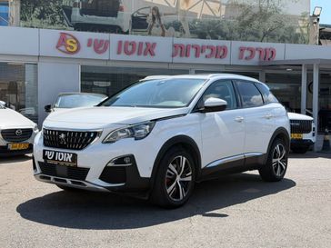 פיג'ו 3008
