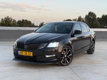 סקודה אוקטביה