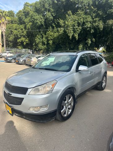 שברולט טרוורס