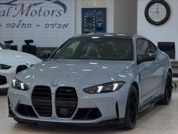 ב מ וו BMW M4
