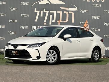 טויוטה קורולה