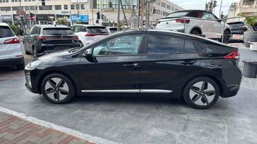 יונדאי איוניק