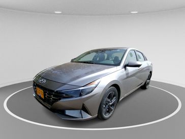 יונדאי אלנטרה