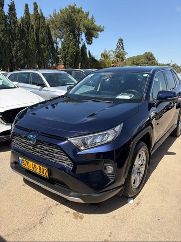 טויוטה RAV4