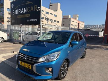 מיצובישי ספייס סטאר
