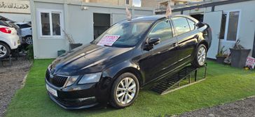 סקודה אוקטביה