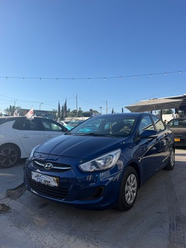 יונדאי I25