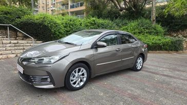 טויוטה קורולה