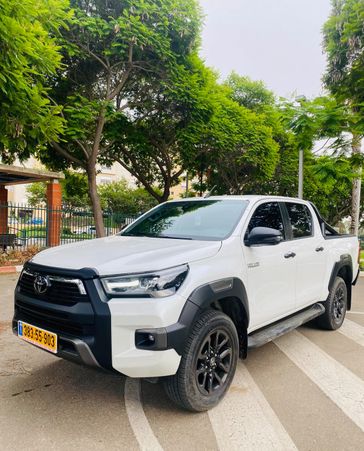 טויוטה היילקס