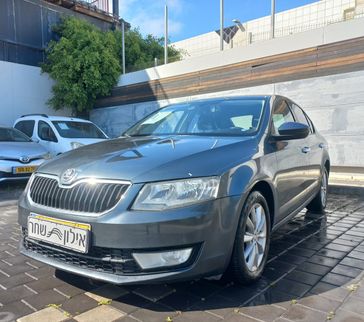 סקודה אוקטביה