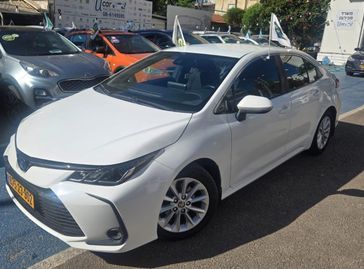 טויוטה קורולה
