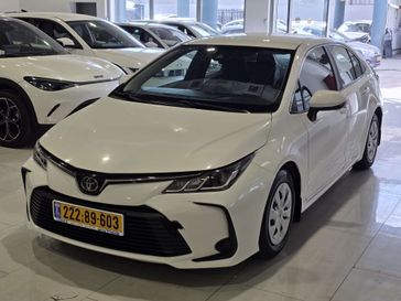 טויוטה קורולה