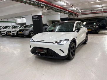 סמארט HASHTAG THREE