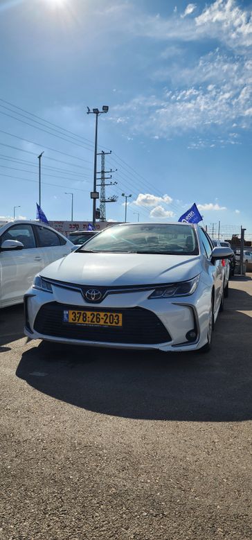טויוטה קורולה