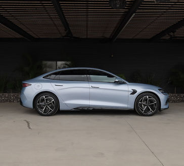 בי ווי די SEAL