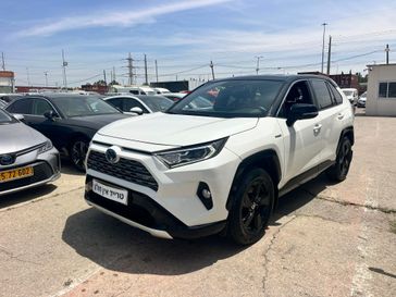 טויוטה RAV4