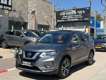 ניסאן X TRAIL
