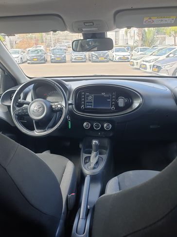 טויוטה אייגו