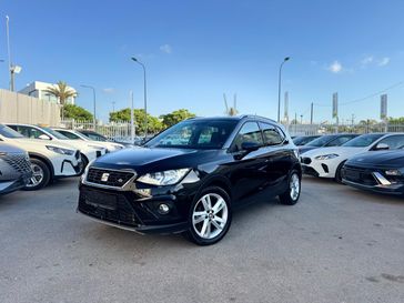 סיאט ארונה
