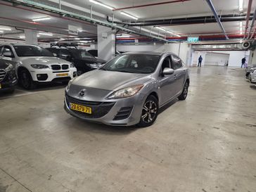 מזדה 3