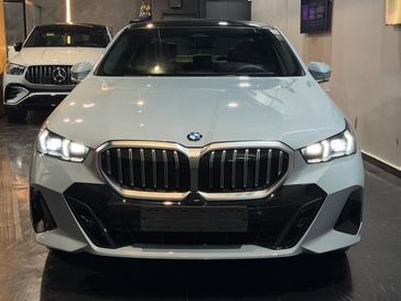 ב מ וו סדרה 5