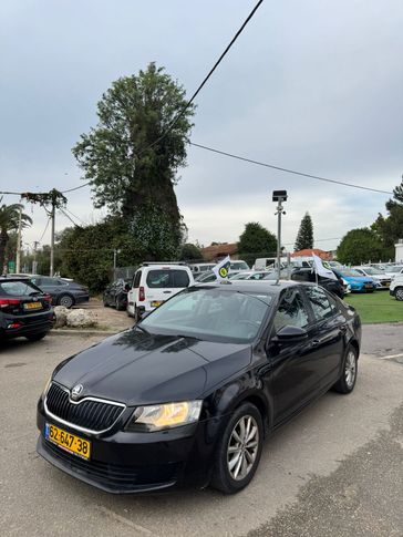 סקודה אוקטביה