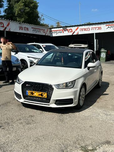 אאודי A1