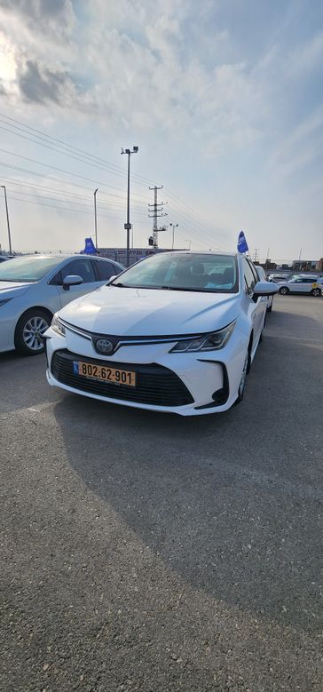 טויוטה קורולה