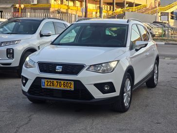 סיאט ארונה