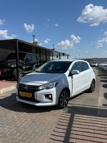 מיצובישי ספייס סטאר