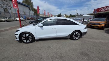 יונדאי איוניק