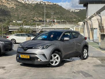 טויוטה C-HR