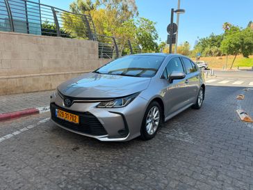 טויוטה קורולה