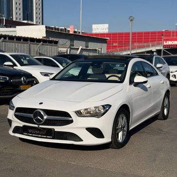 מרצדס CLA קלאס