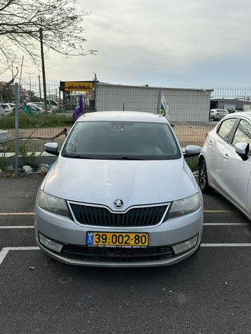 סקודה ראפיד